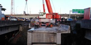 Demolição com fio diamantado na Ponte em Rodovia