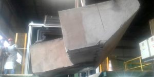 corte com fio diamantado na base de concreto do motoredutor em indústria- Telemâco Borba - PR