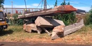 Desmonte de viaduto ferroviário em Mirassol - Sp